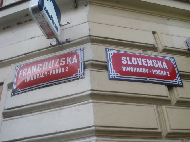 ulice francouzska slovenska